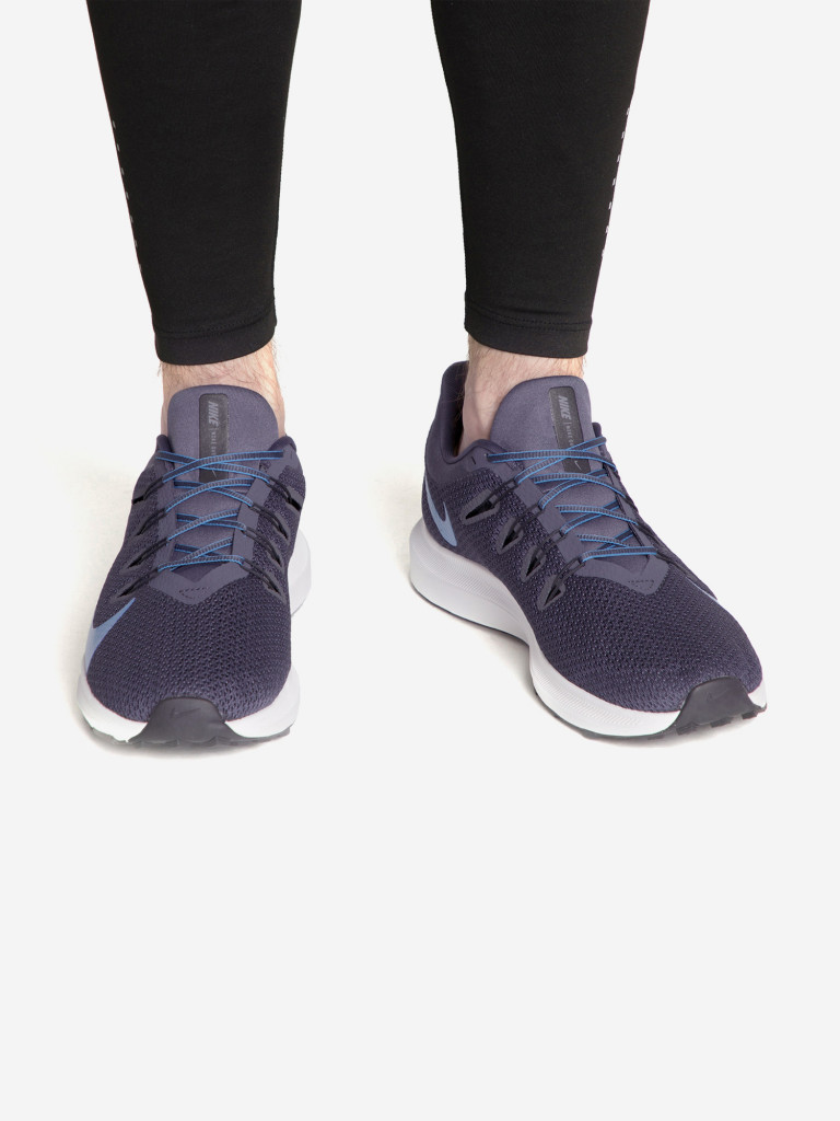 Кроссовки мужские Nike Quest 2