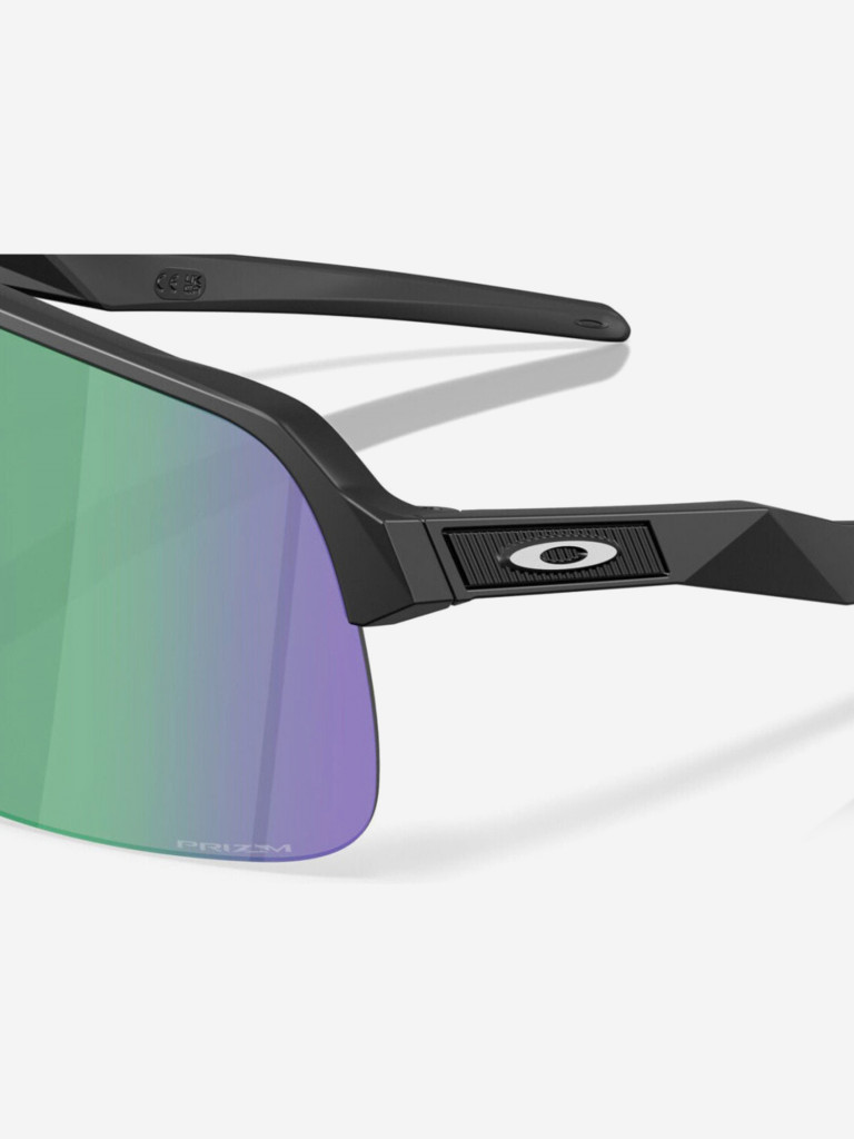 Солнцезащитные очки Oakley Sutro Lite S
