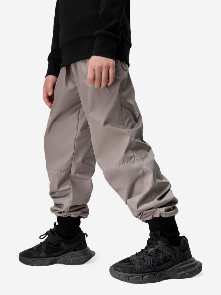 Брюки весенние bodo