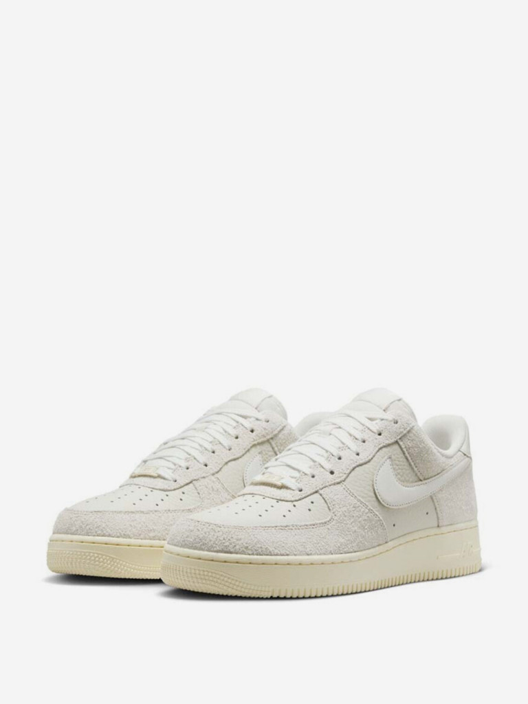 Кроссовки Nike Air Force 1 07 LX Phantom