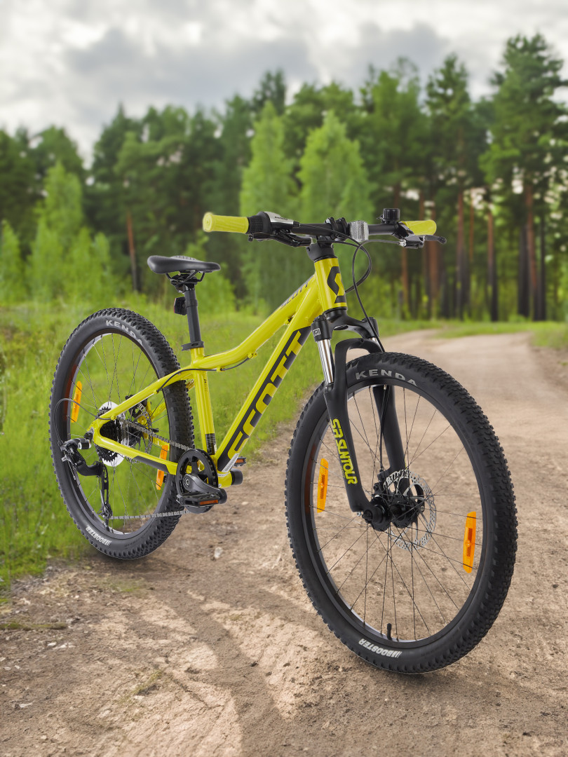 Велосипед для мальчиков Scott Scale 24 Disc 2022 Желтый 41599₽