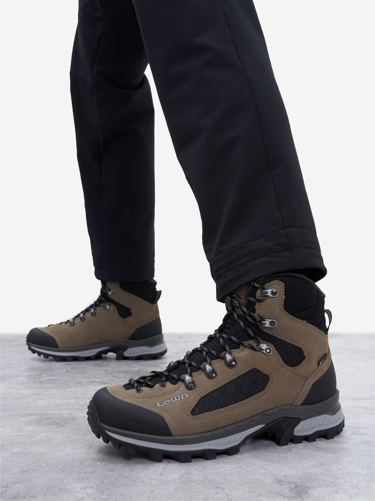 Ботинки мужские Lowa Corvara GTX Mid