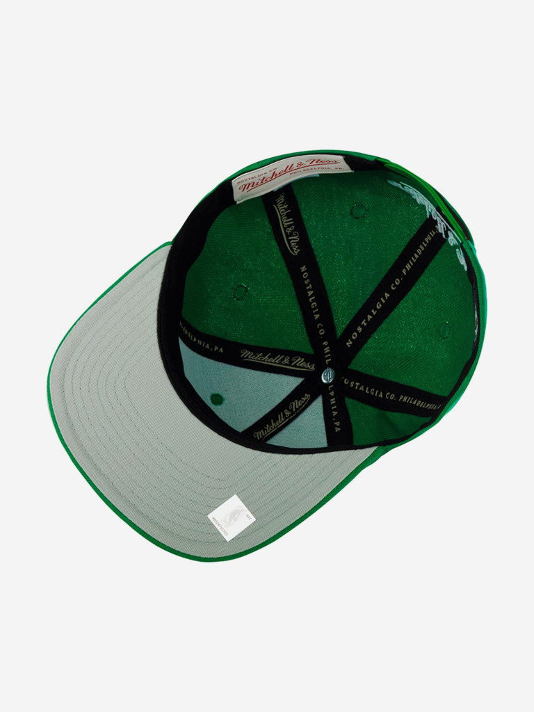 Бейсболка с прямым козырьком MITCHELL NESS 6HSSSH20056-BCEGREN Boston Celtics NBA