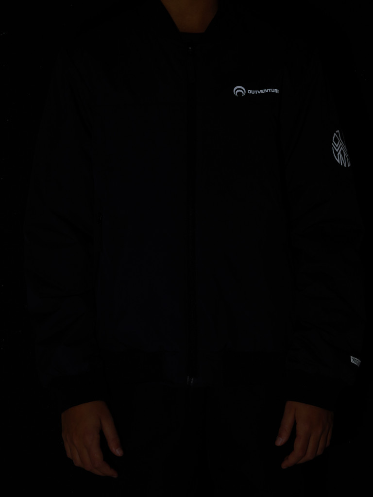 Бомбер утепленный для мальчиков Outventure