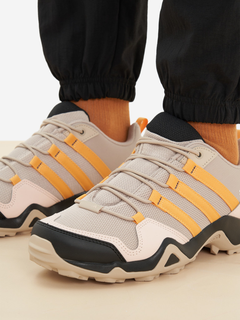 Полуботинки женские adidas Terrex AX2S