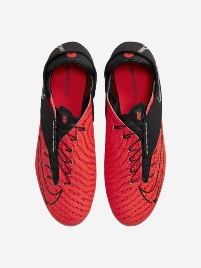 Бутсы футбольные Nike