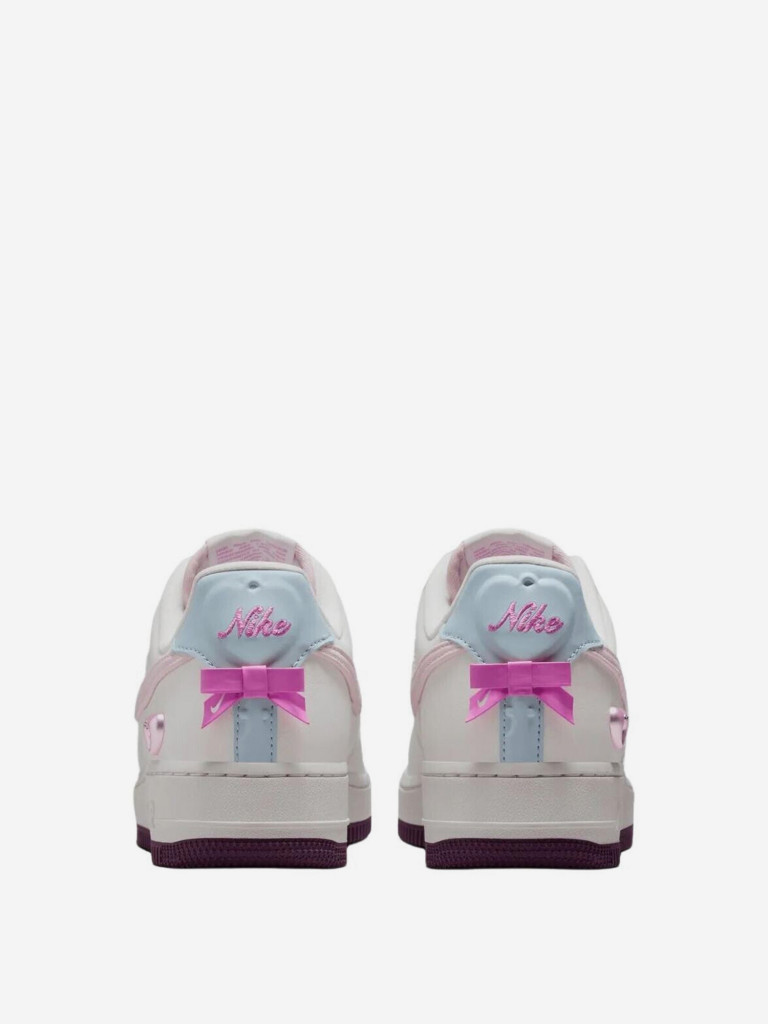 Кроссовки женские для скейтбординга Nike Air Force 1 Low