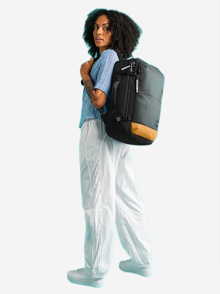 Рюкзак антивор Pacsafe GO Carry-on 34, Jet Black, 34 л.
