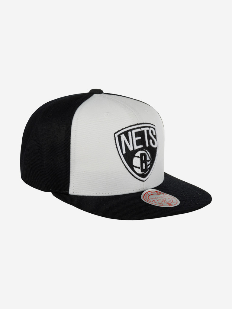 Бейсболка с прямым козырьком MITCHELL NESS HHSS1051-BNEYYPPPWHBK Brooklyn Nets NBA (белый)