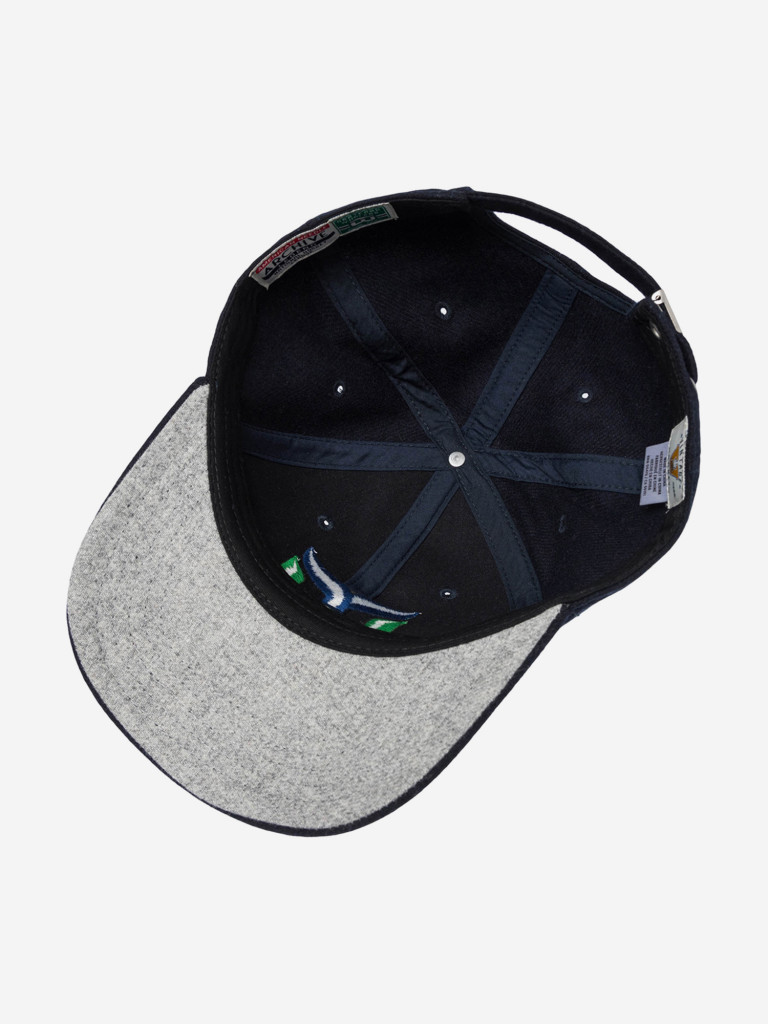 Бейсболка AMERICAN NEEDLE 21005A-HAW Hartford Whalers Archive Legend NHL (синий)