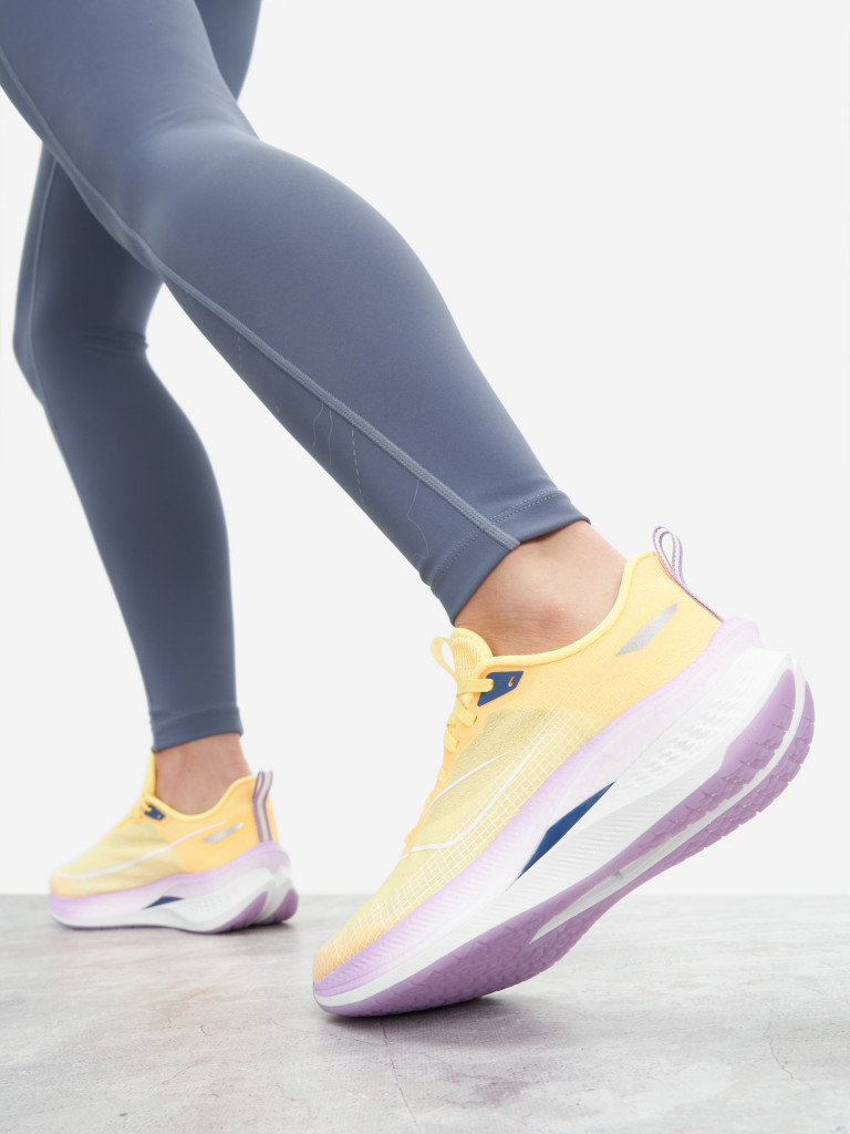 Кроссовки женские Li-Ning Red Hare 7 Pro