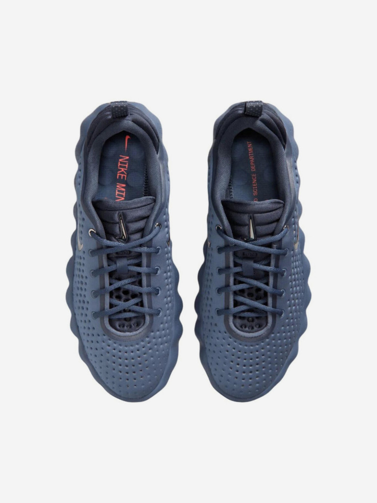 Кроссовки Nike Mind 002