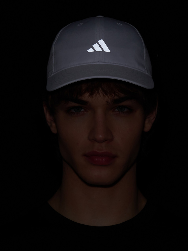 Бейсболка adidas