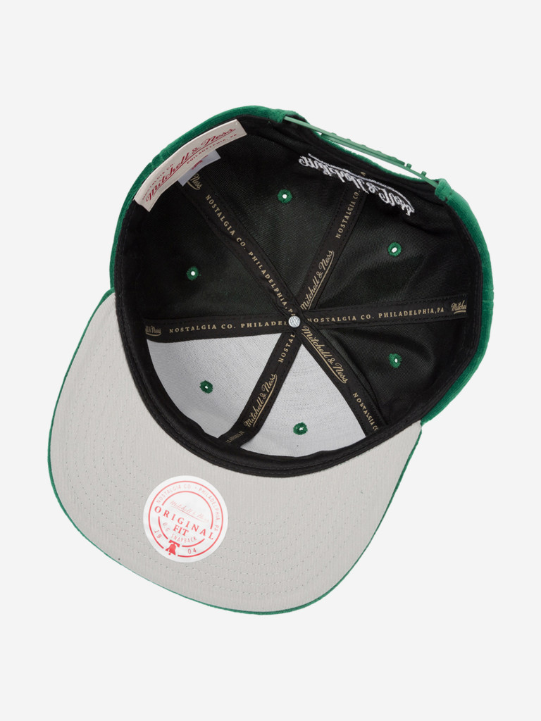 Бейсболка с прямым козырьком MITCHELL NESS HS10475-BCEGREN Boston Celtics NBA (зеленый)