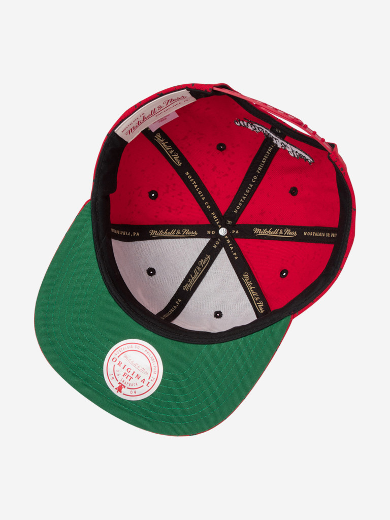 Бейсболка с прямым козырьком MITCHELL NESS HS11479-CBURED1 Chicago Bulls NBA (красный)