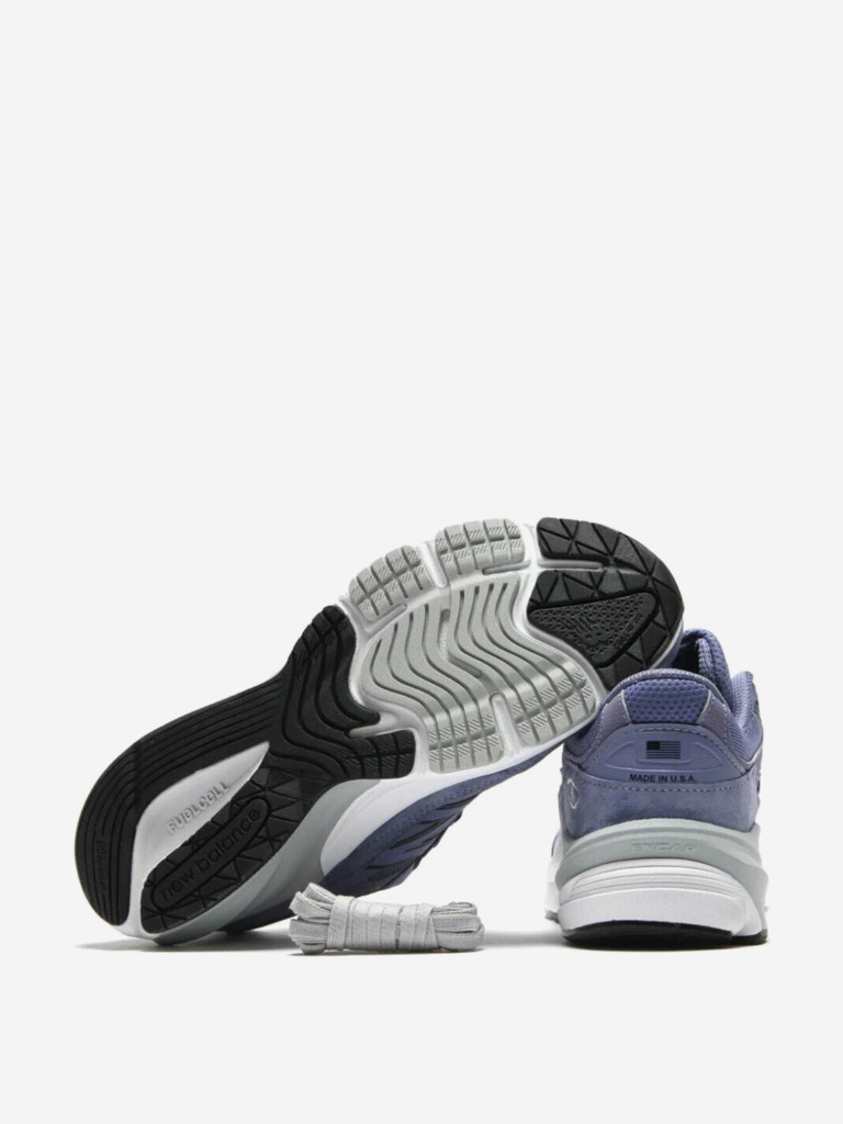 Кроссовки New Balance 990v6