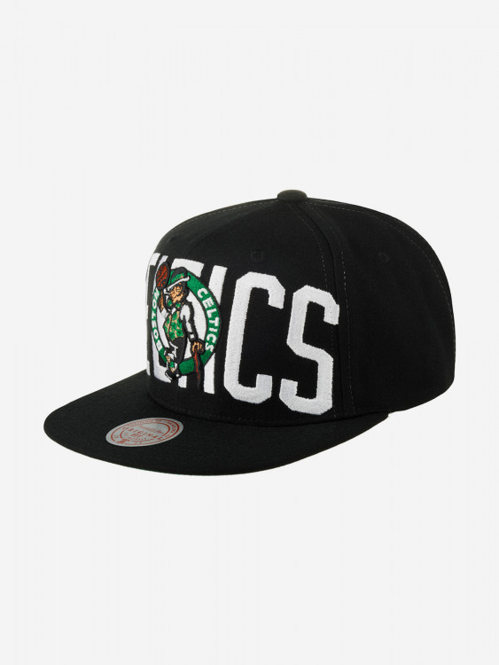 Бейсболка с прямым козырьком MITCHELL NESS HHSS7646-BCEYYPPPBLCK Boston Celtics NBA