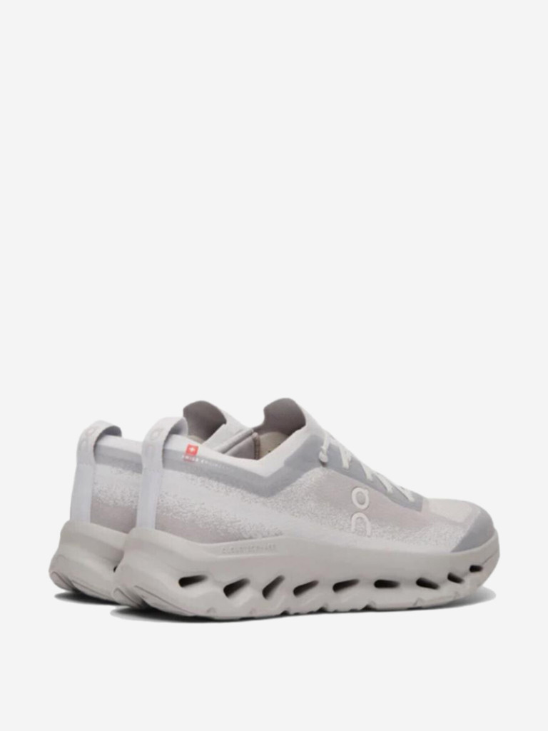 Кроссовки мужские On x Zendaya Cloudtilt Moon Glacier Alloy