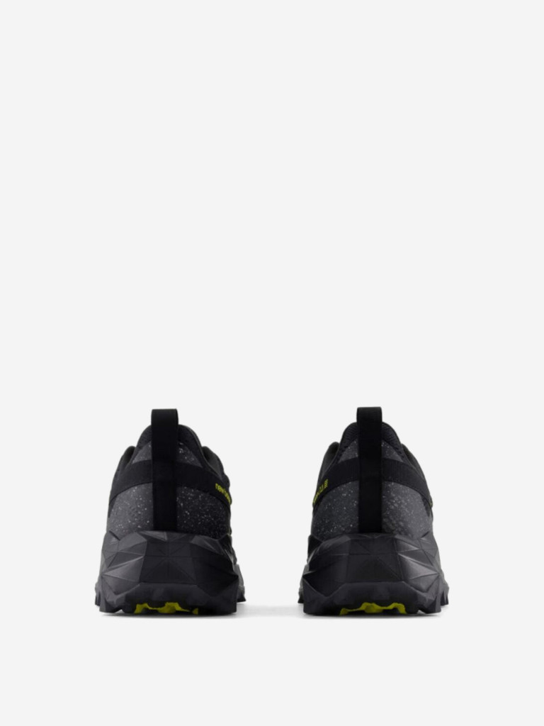 Кроссовки мужские New Balance Tektrel