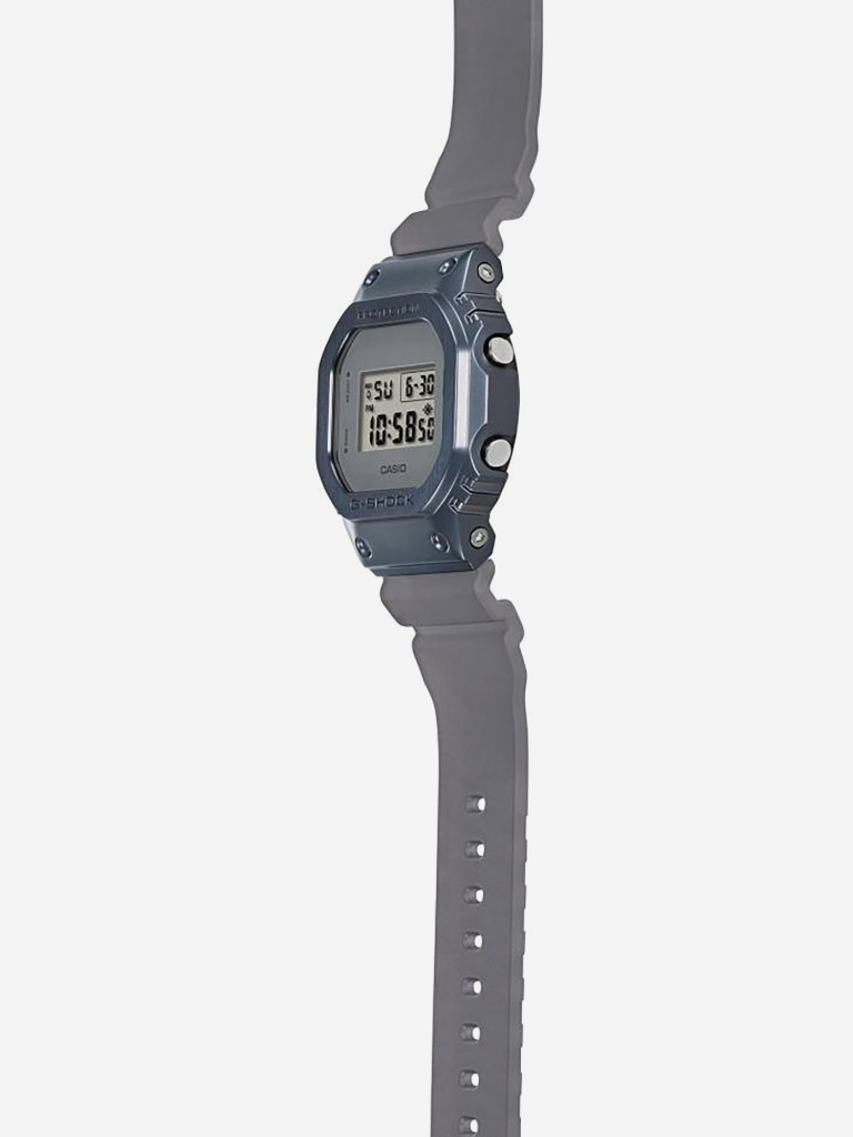 Спортивные часы CASIO G-SHOCK GM-5600MF-2E