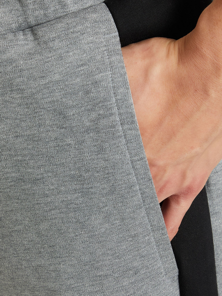 Брюки мужские PUMA Evostripe Core