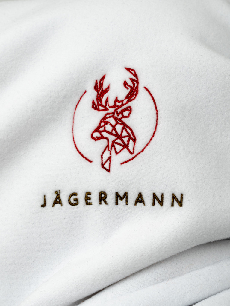 Капор — капюшон флисовый утепленный белый Jägermann