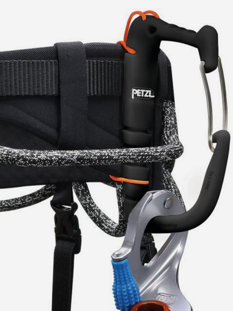 Мультифункциональная спортивная обвязка Petzl Aquila S