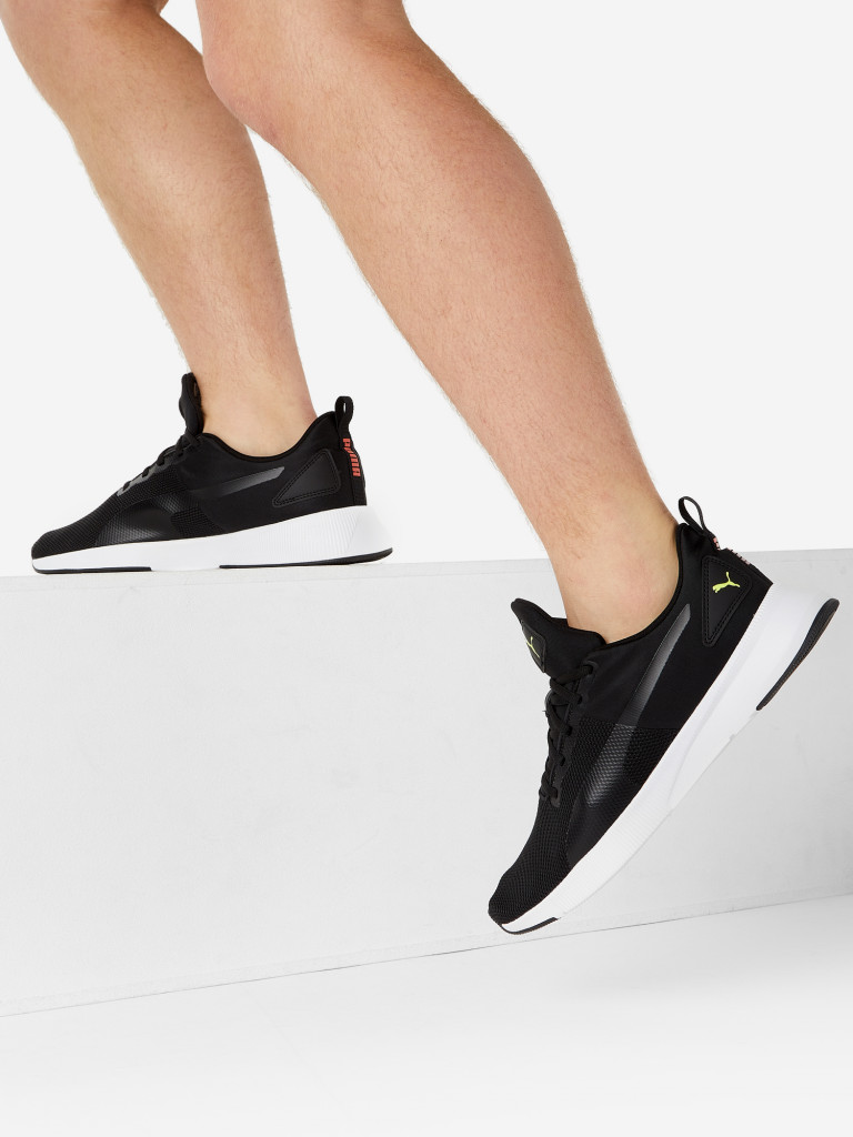 Кроссовки мужские PUMA Flyer Runner
