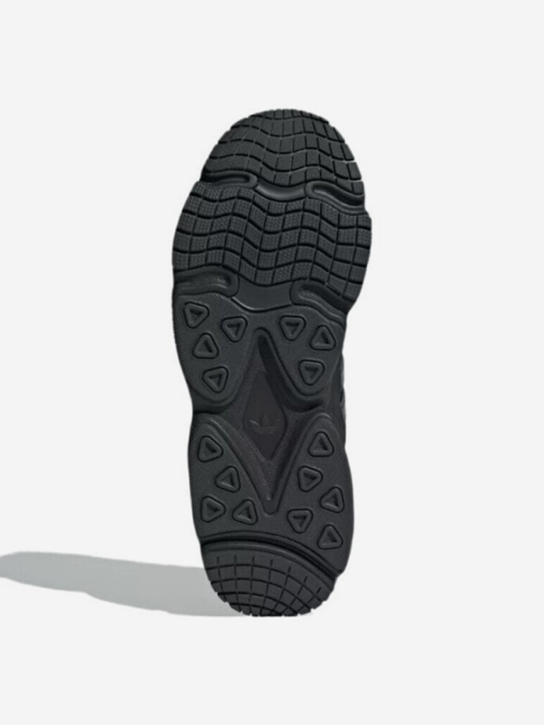 Кроссовки Adidas Ozmillen Core