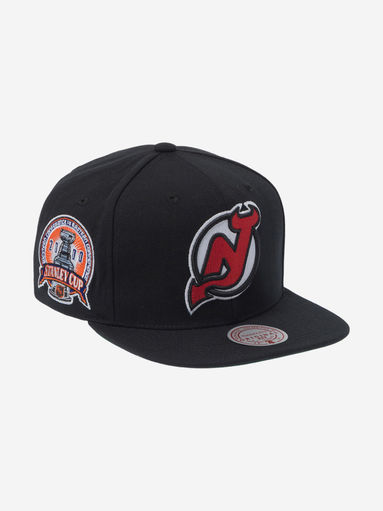 Бейсболка с прямым козырьком MITCHELL NESS HHSS6743-NJDYYPPPBLCK New Jersey Devils NHL