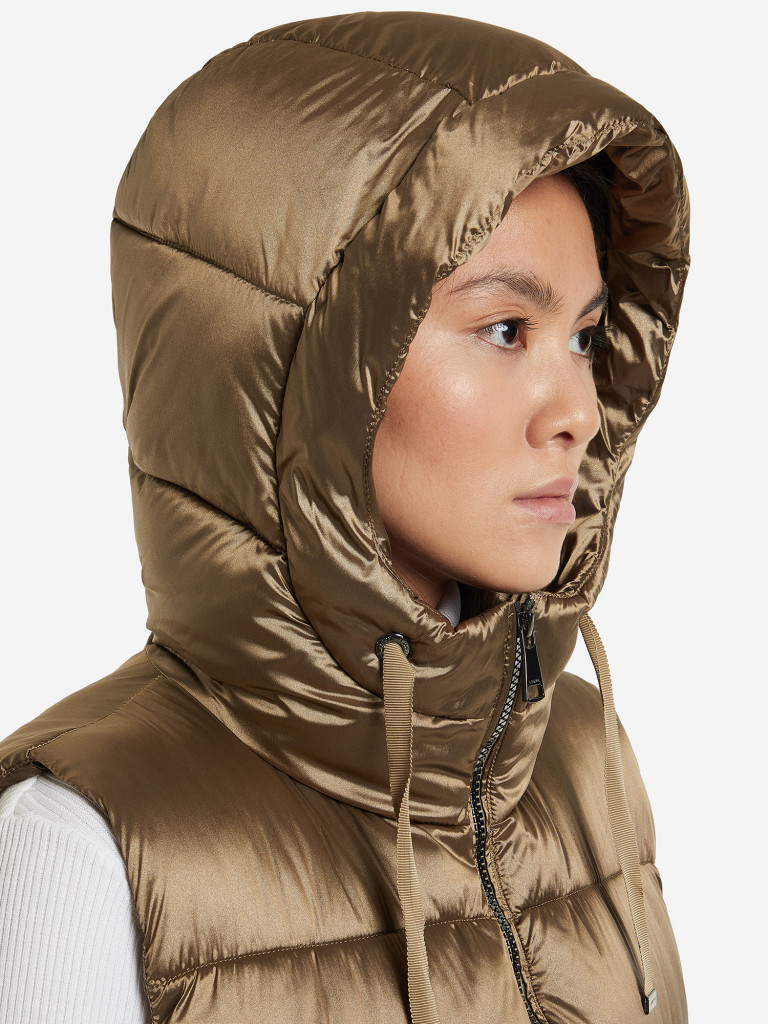 Жилет утепленный женский Luhta Hirvensalo