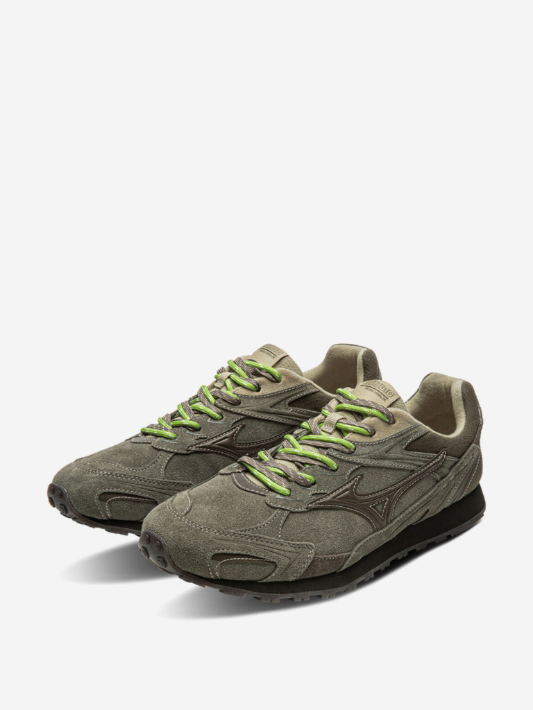 Кроссовки мужские Mizuno LG 60S