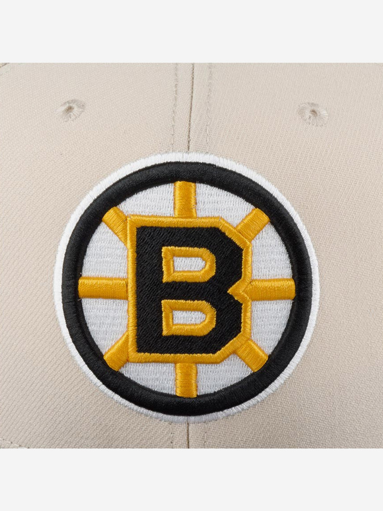 Бейсболка с прямым козырьком MITCHELL NESS 6HSSSH22085-BBNOFWH Boston Bruins NHL
