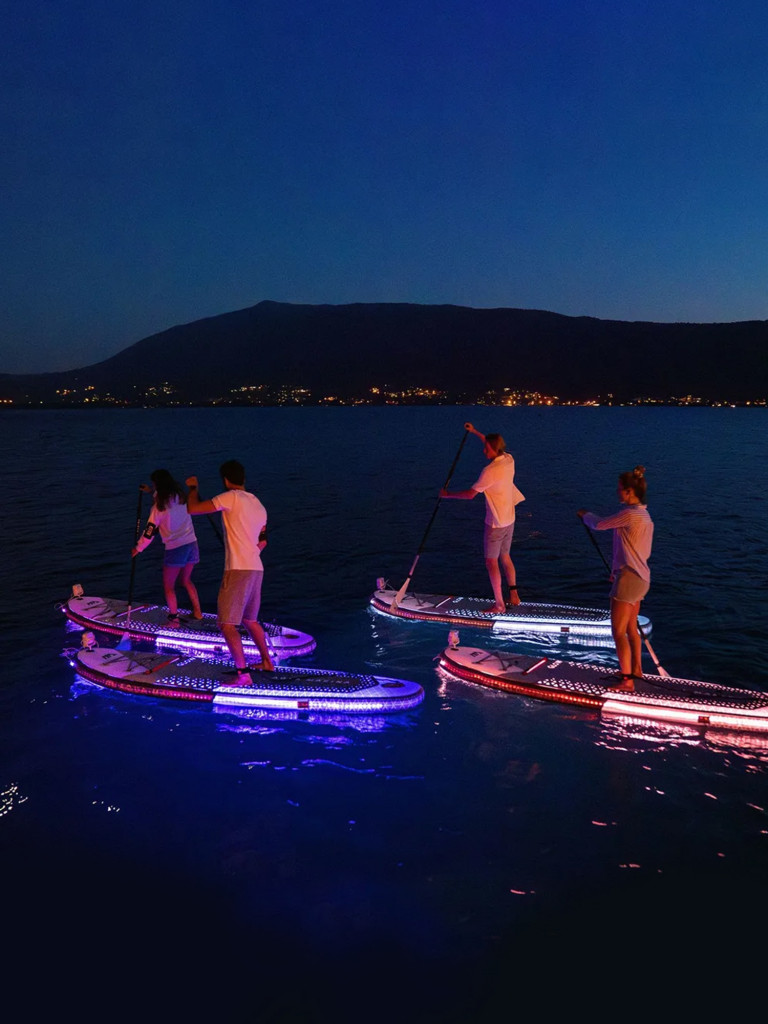 Надувной двухслойный SUP-борд Aqua Marina GLOW, 10'4" 315*79*15 см, сапборд с Подсветкой