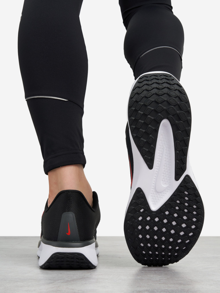 Кроссовки мужские Nike Quest 6