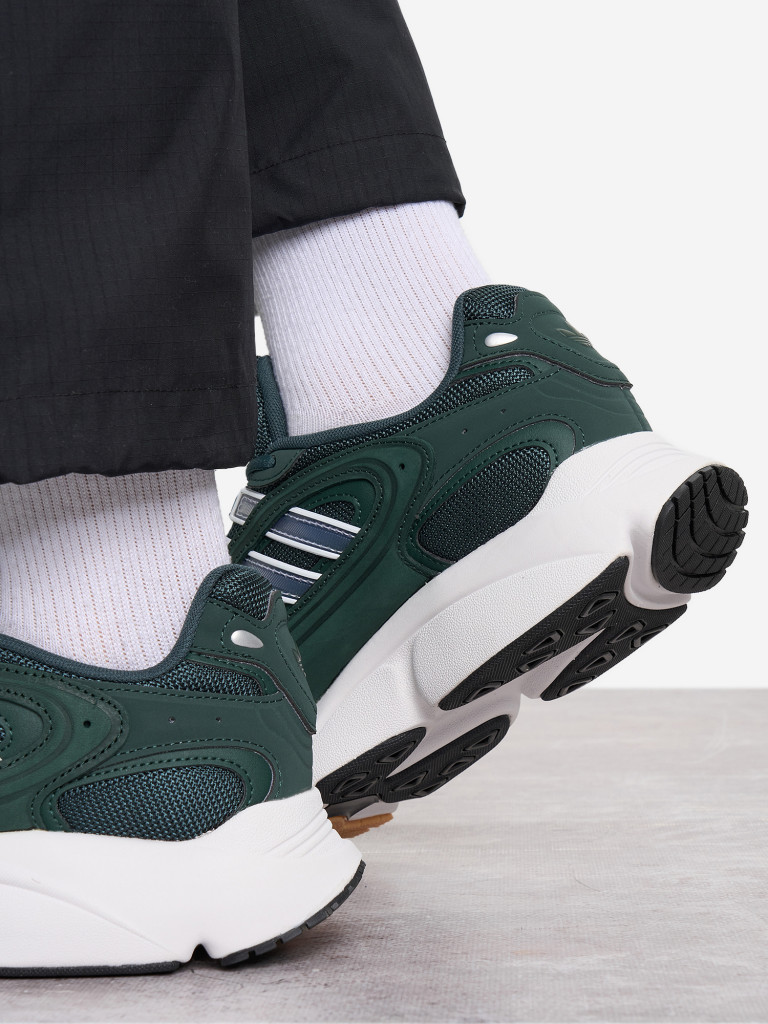 Кроссовки мужские adidas Ozmillen