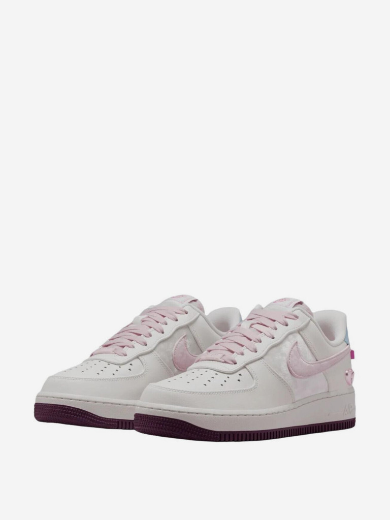Кроссовки женские для скейтбординга Nike Air Force 1 Low