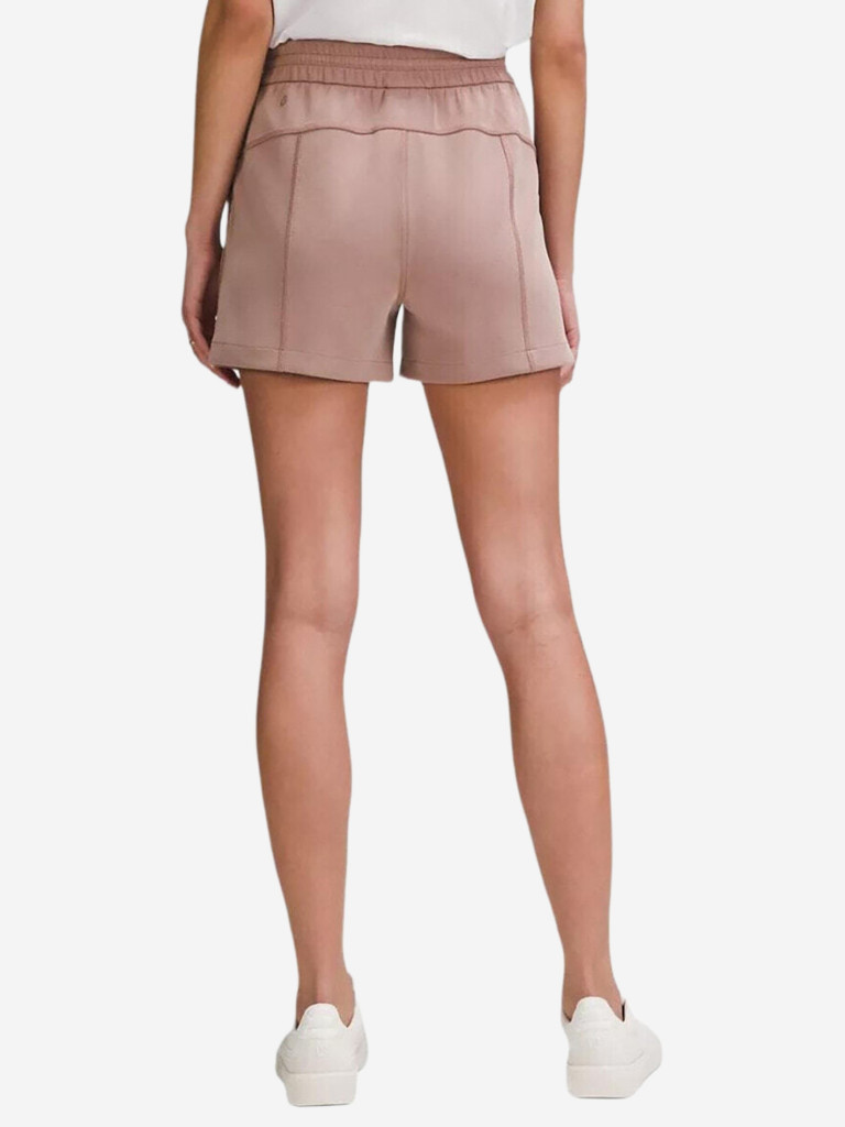Шорты Lululemon Softstreme Short 4"