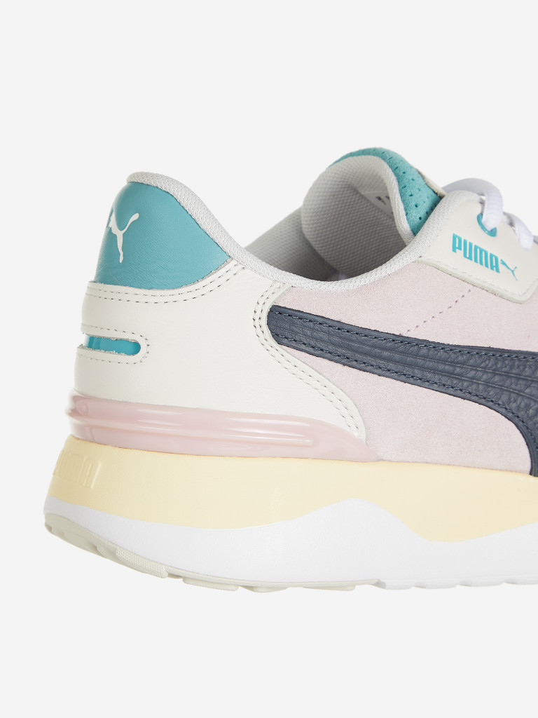 Кроссовки женские PUMA R78 Voyage Premium