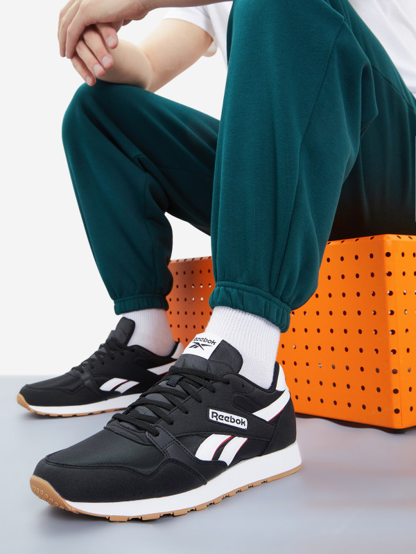 Кроссовки мужские Reebok Ultra Flash 100074130 черный/белый цвет — купить за 3699 руб. со скидкой 50 %, отзывы в интернет-магазине Спортмастер