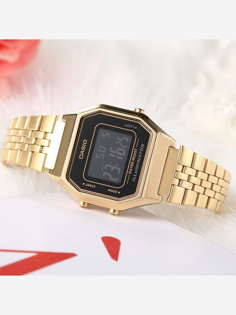 Наручные часы CASIO