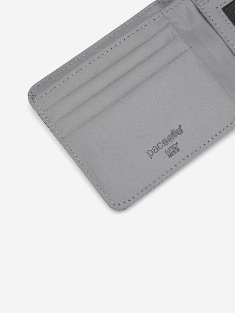 Кошелек антивор Pacsafe RFIDsafe bifold wallet, Fresh Mint