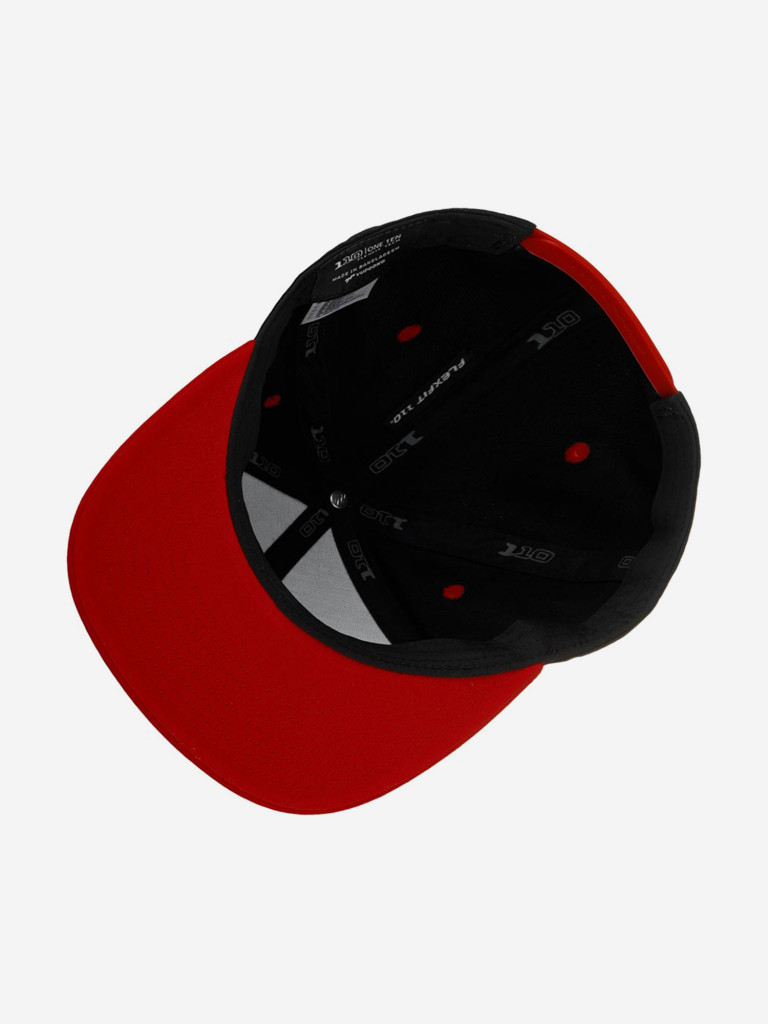 Бейсболка с прямым козырьком FLEXFIT 110FT