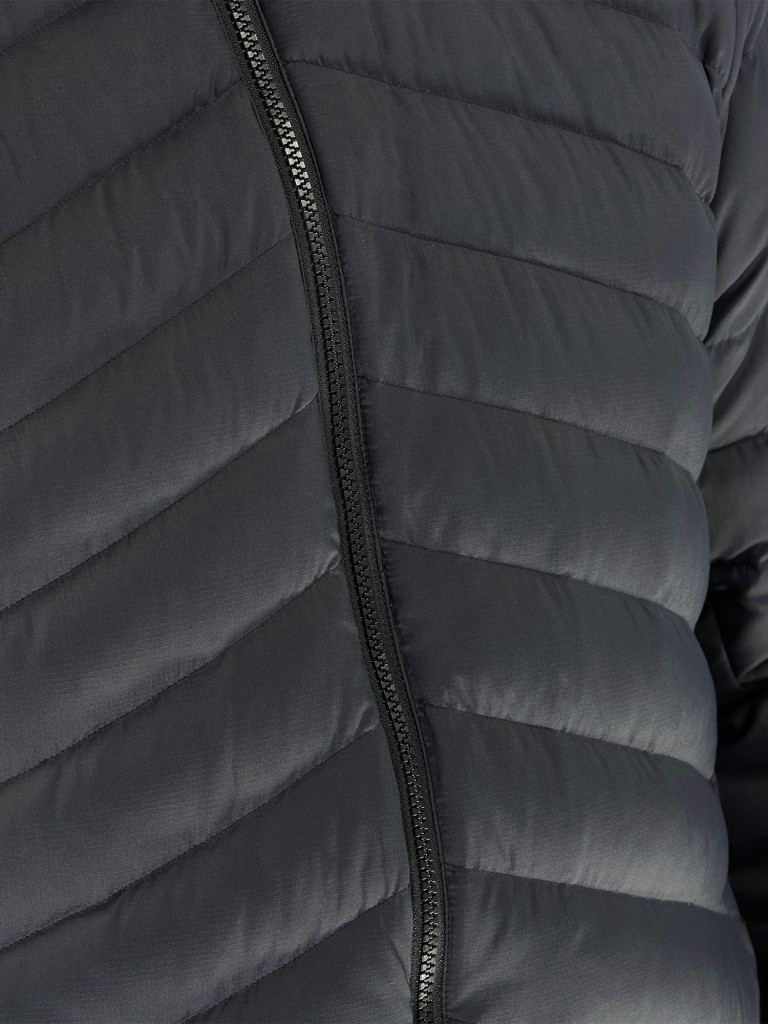 Пуховик мужской Salomon Sntial Xwarm Down