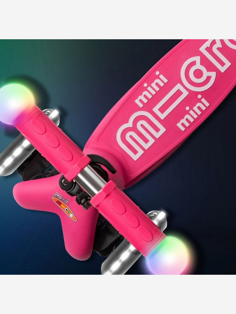 Самокат Micro Mini Deluxe Magic LED 2025
