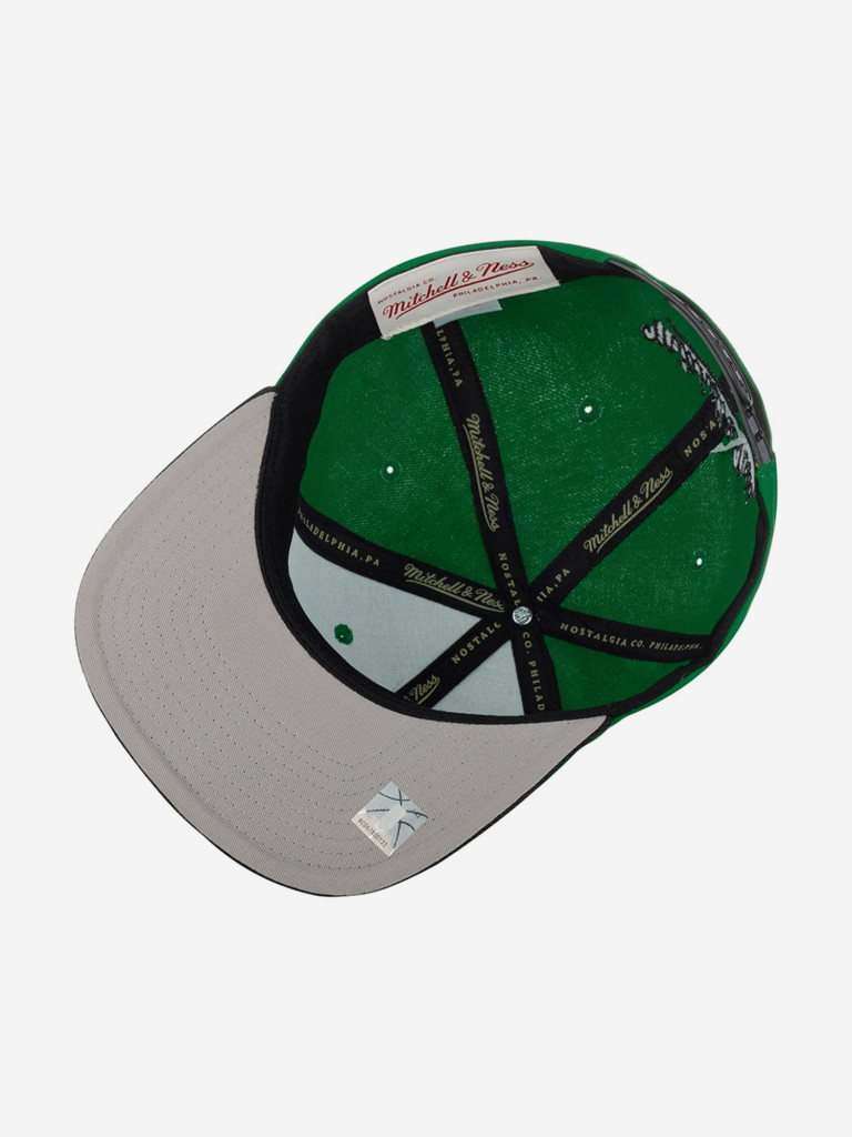 Бейсболка с прямым козырьком MITCHELL NESS HHSS3459-BCEYYPPPGNBK Boston Celtics NBA