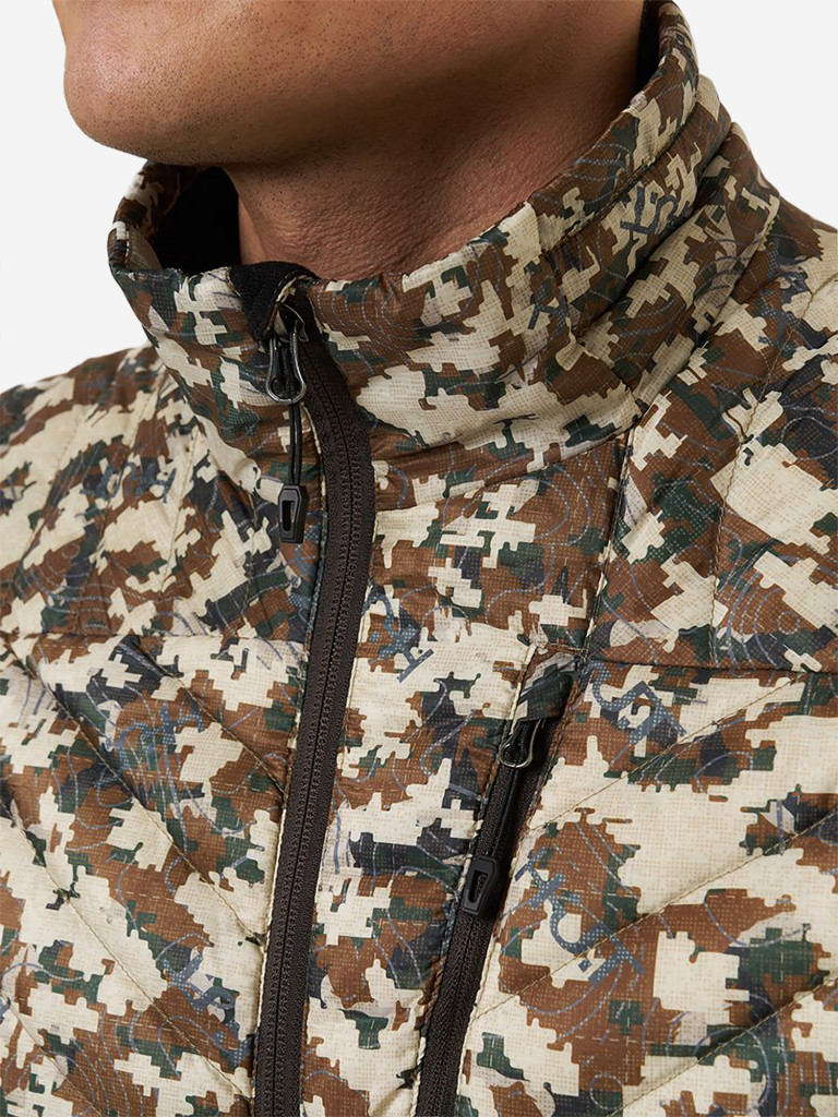 Жилет HUT TAIGA мужской утепленный для охоты, камуфляж