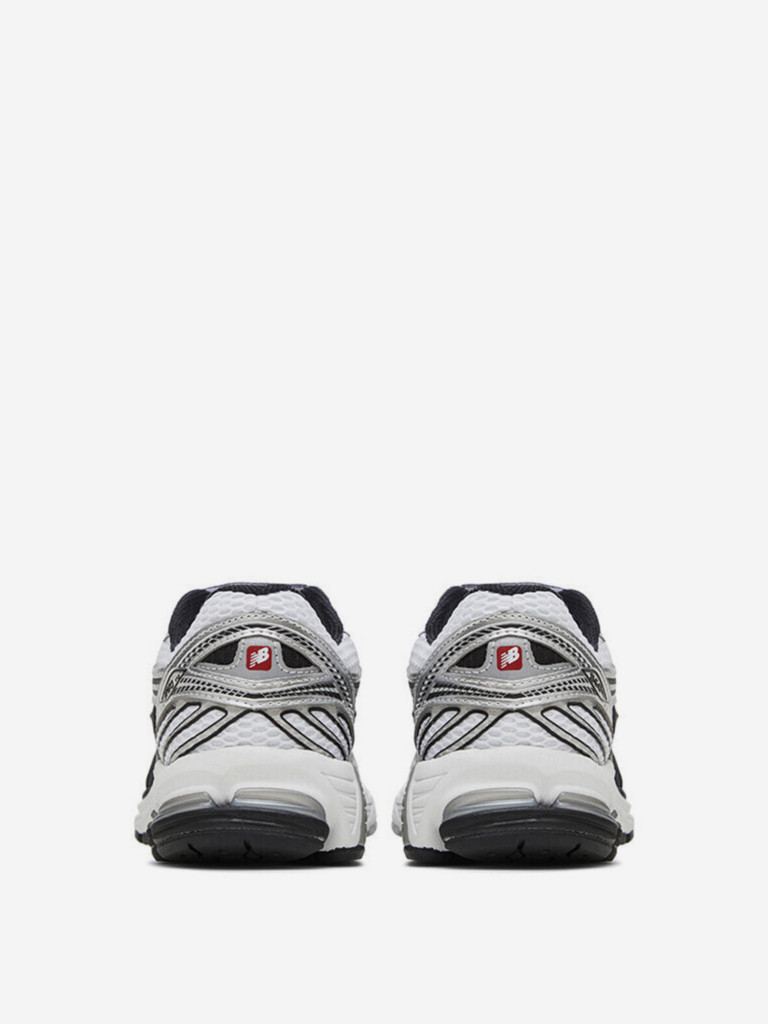 Кроссовки New Balance 860 V2