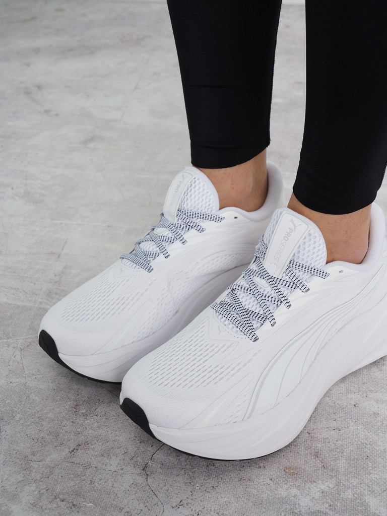 Кроссовки женские PUMA Maxima Pro