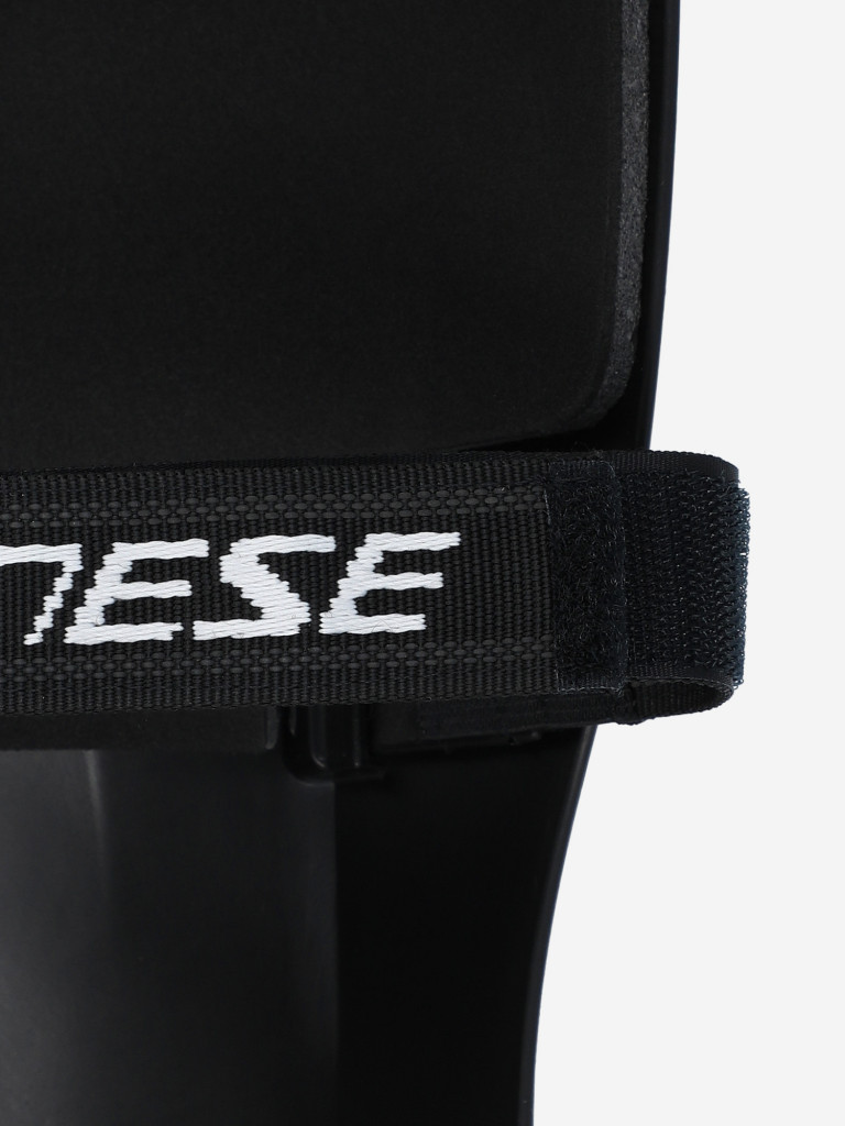 Наколенники Dainese